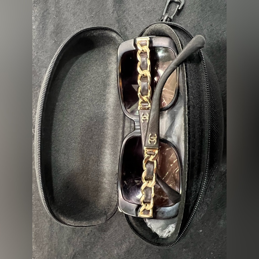Used Chanel Tortoise Sunglasses with Gold Chain Detail - Picture 2 of 14